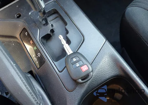 2018 Toyota Rav4 Le from USA, damaged, VIN JTMBFREV1JJ211543